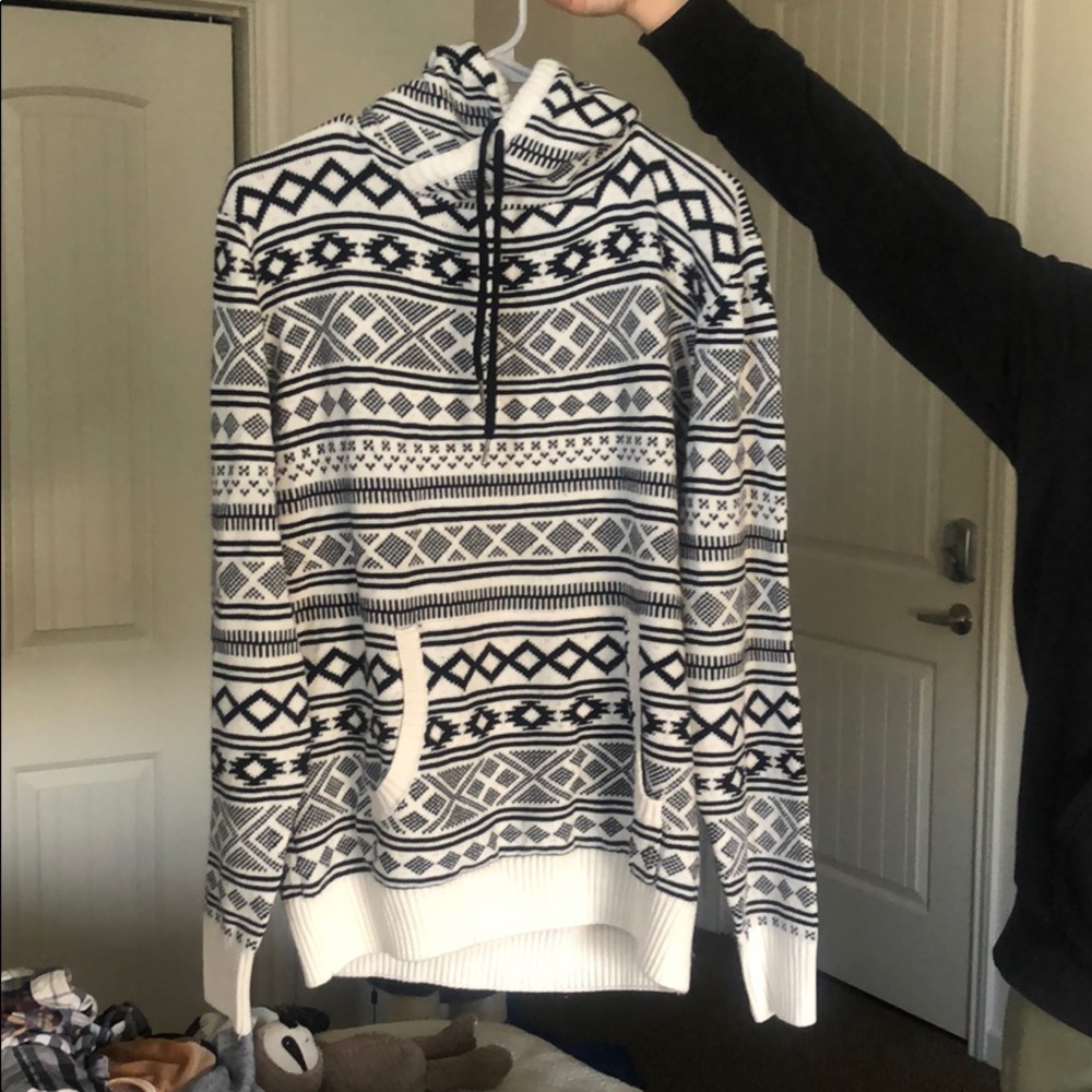 Carbon Rue 21 Men’s Black + White Sweater Jacket